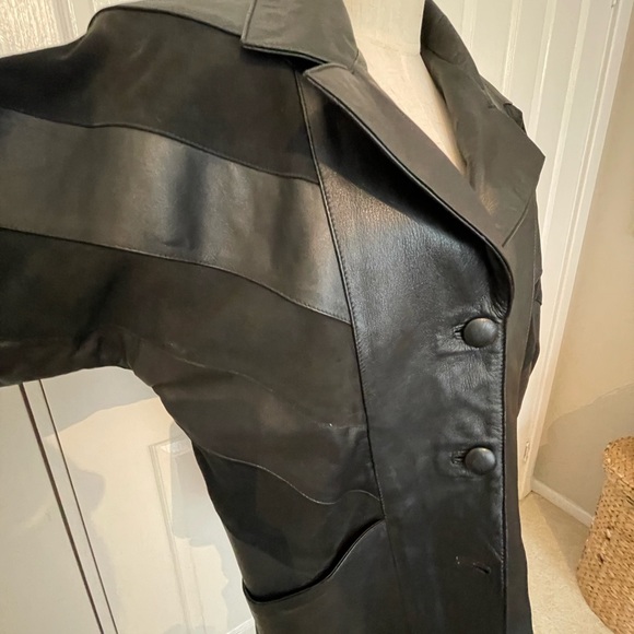 Taylor made leather and suede jacket. Size AU16 - Picture 11 of 12
